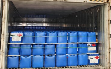 Acetic acid in jerry cans