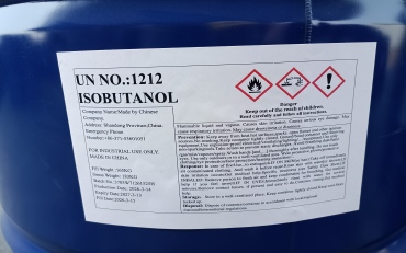 Isobutanol in 165kg drums was loaded.